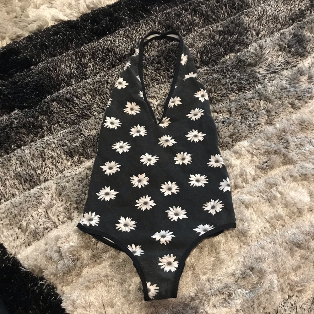 Daisy print American Apparel leotard